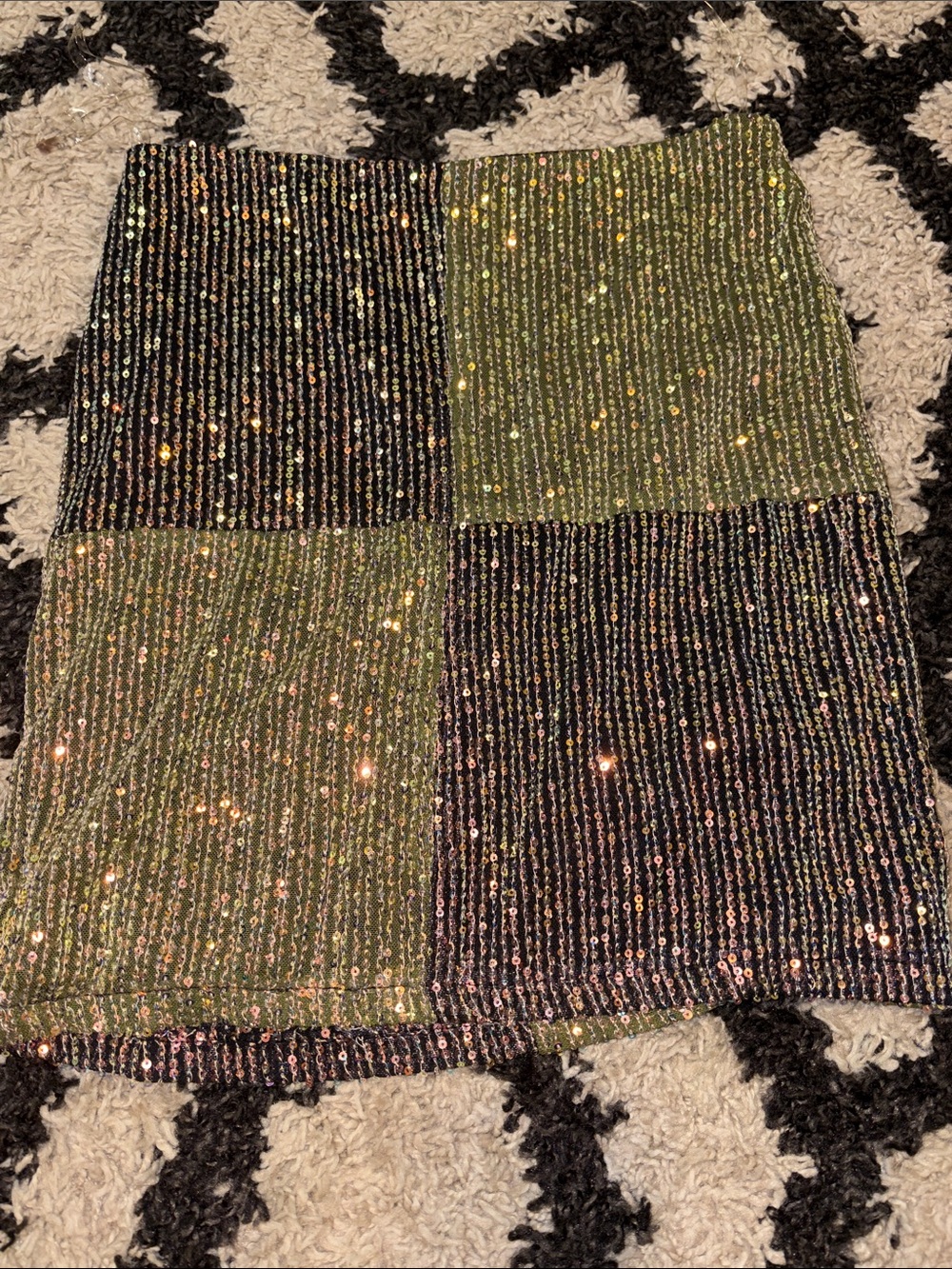 3/$20! Women’s small sequin party mini skirt. Blue Blush Sequin Mini Skirt